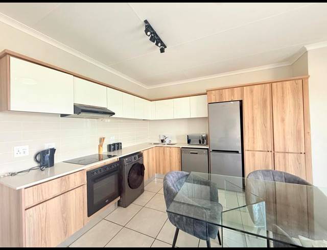 2 BEDROOM APARTMENT FOR SALE IN SILVER LAKES